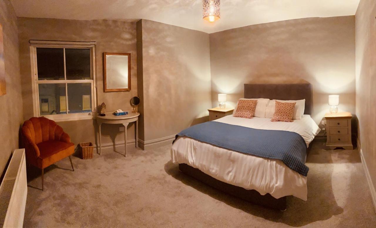 3 Bedroom Luxury Apartment Main Street Cashel  Zewnętrze zdjęcie