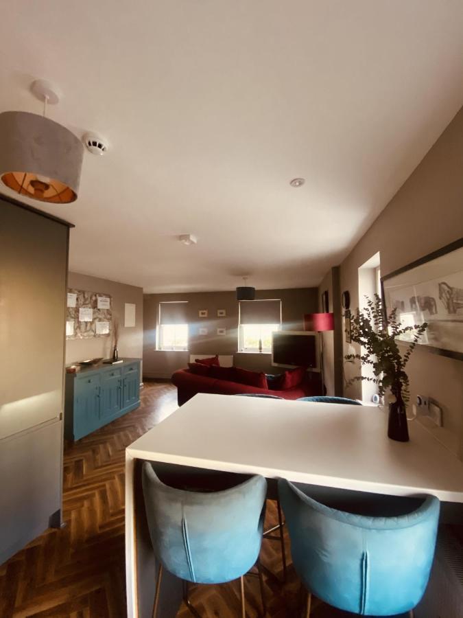 3 Bedroom Luxury Apartment Main Street Cashel  Zewnętrze zdjęcie